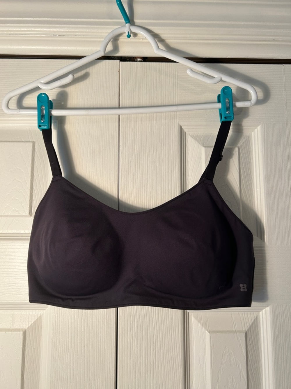 Huug Everyday Support Seamless Bra Black Wireless Size L